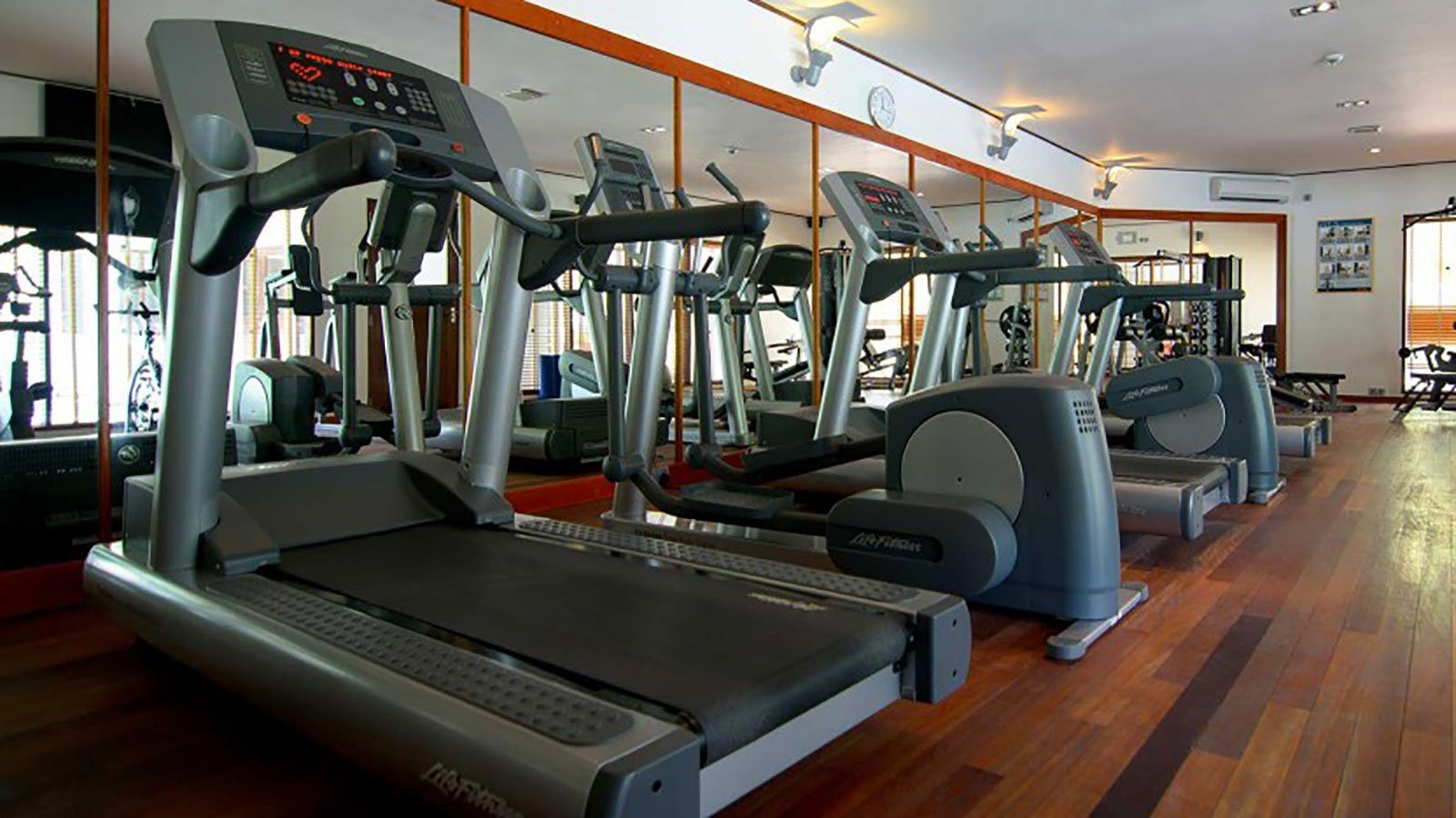 gym-2 gym-2